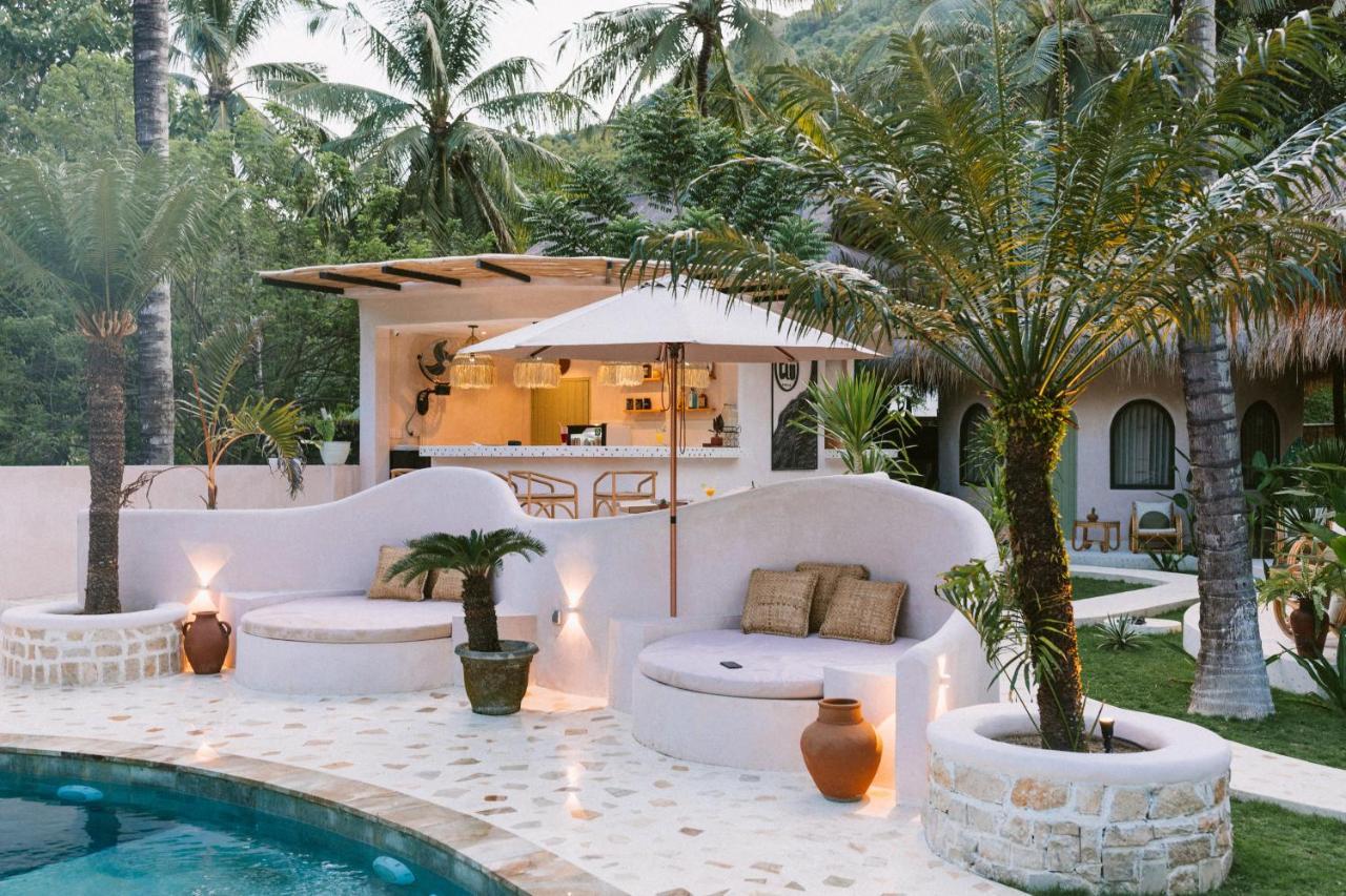 Готель Tiu Oasis Lombok Kuta  Екстер'єр фото