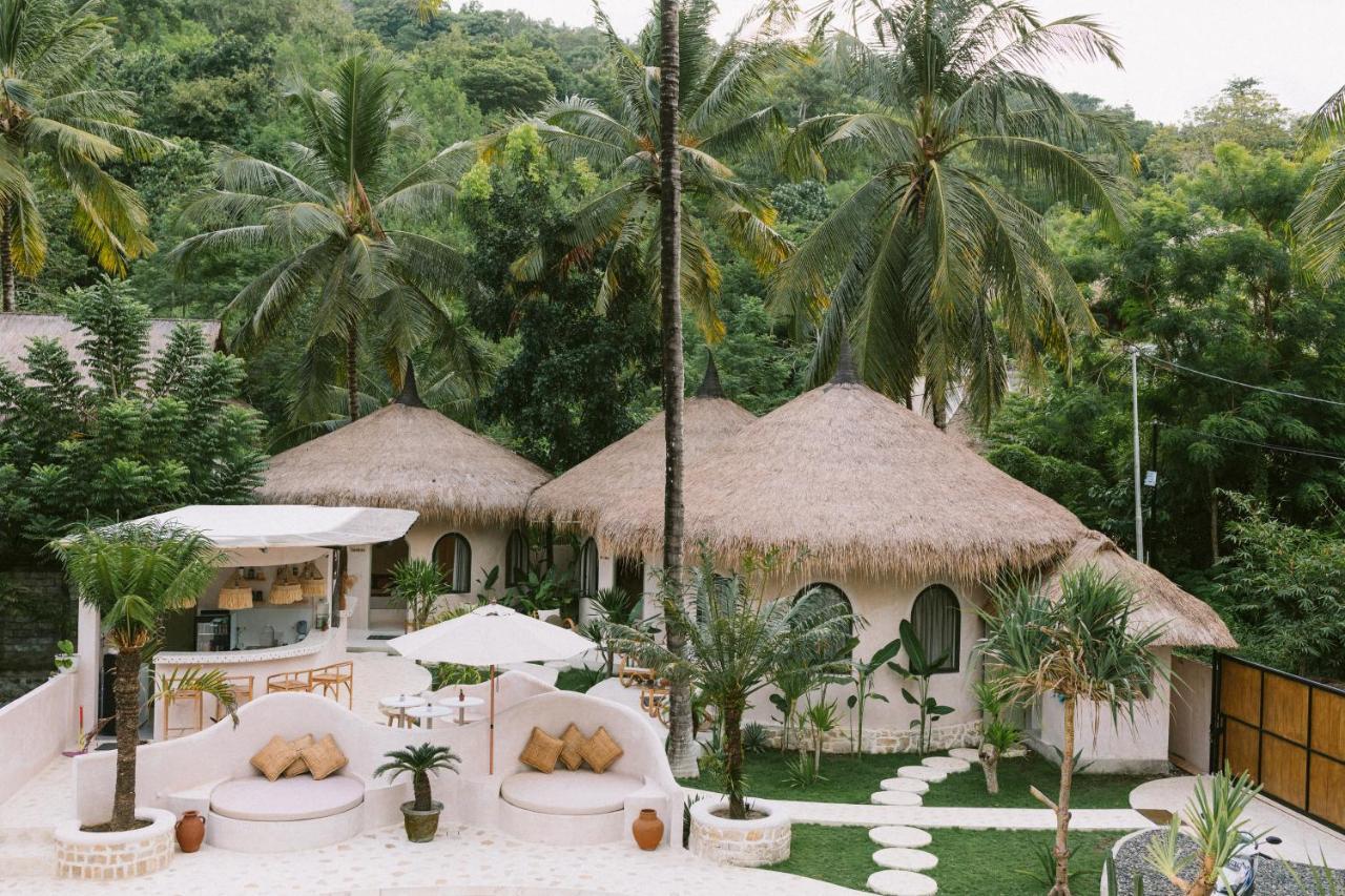 Готель Tiu Oasis Lombok Kuta  Екстер'єр фото